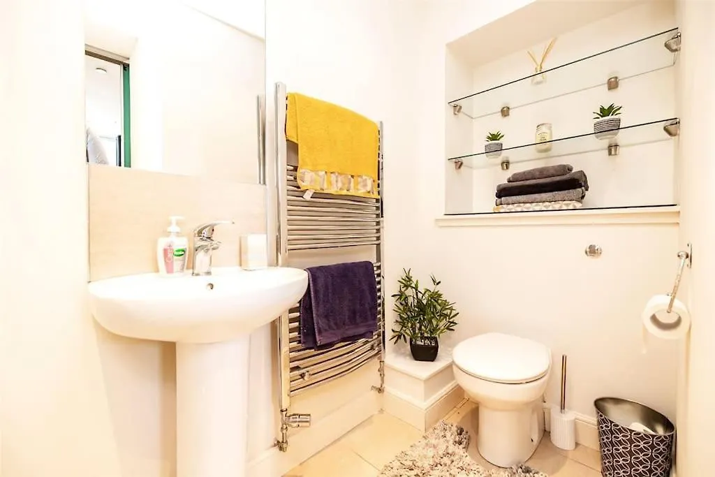 One Of A Kind Historic 3 Bedroom Apartment Aberdeen Egyesült Királyság