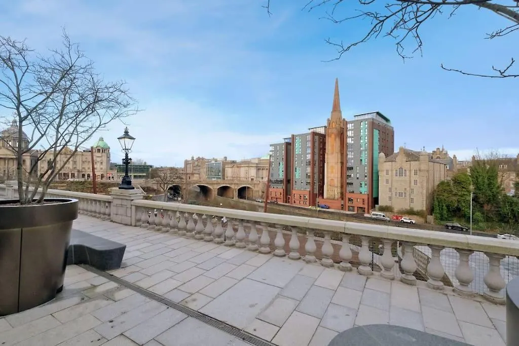 One Of A Kind Historic 3 Bedroom Apartment Aberdeen